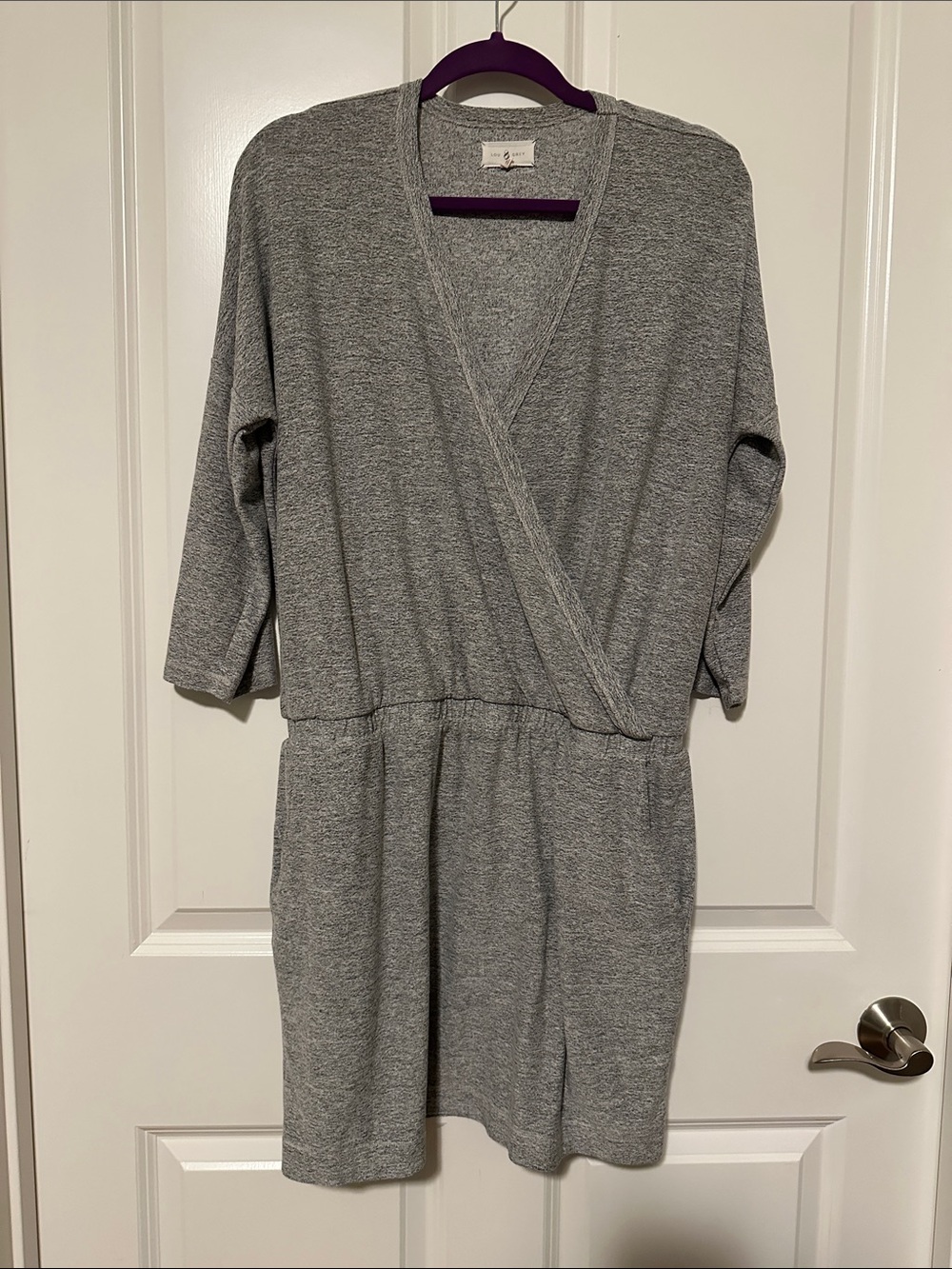 Lou & Grey Heather Grey Wrap-Style Midi Dress with Pockets Large